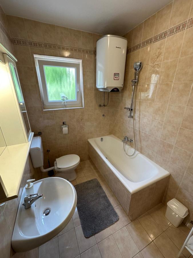 קריקווניצה Apartments Matejcic מראה חיצוני תמונה